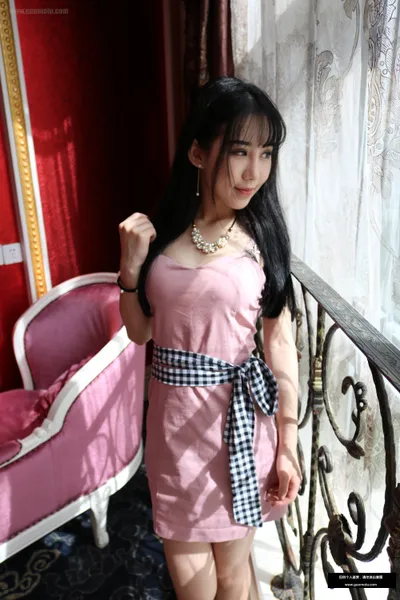 Page 40 | Chinese Model 龙馨 Private Nude Photo Set