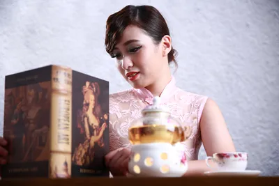 Page 3 | Chinese Model 小雪 Private Photo Set Qipao