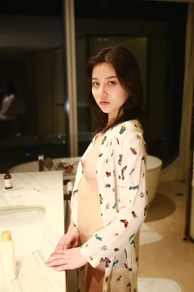 Page 7 | Chinese Model 明珠 Private Nude Photo Set
