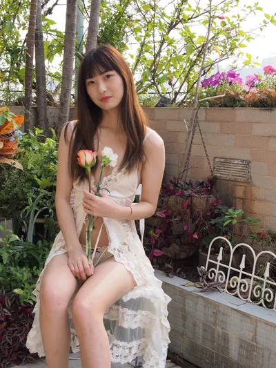 Page 6 | Chinese Model 熊熊 Private Nude Photo Set