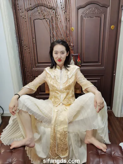 Page 6 | Chinese Model 佳凝 Private Sex Photo Set