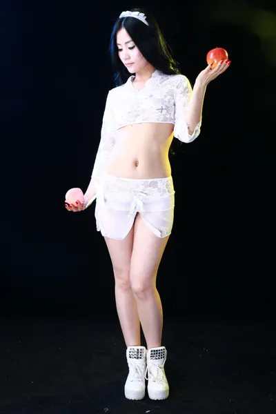 Page 4 | Chinese Model 阿菲 Private Nude Photo Set