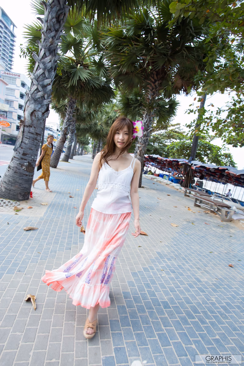 AMATSUKA Moe (天使もえ) Tropical Summer! รูปภาพ 3