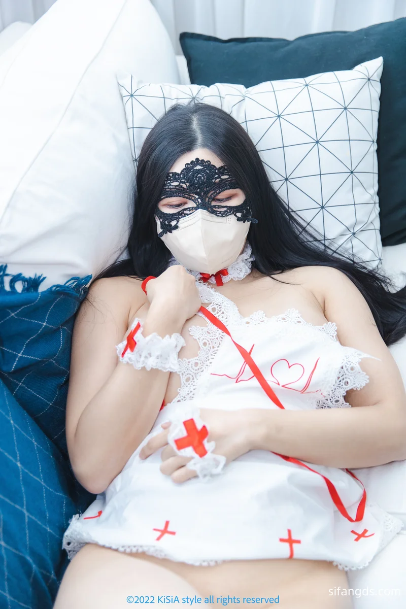 Dana Fascinating Nurse 第 80 张图片