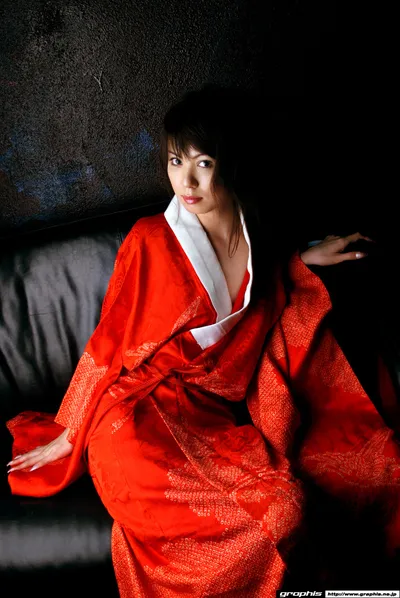 Page 3 | FUJIMORI Kurara (藤森くらら) First Gravure