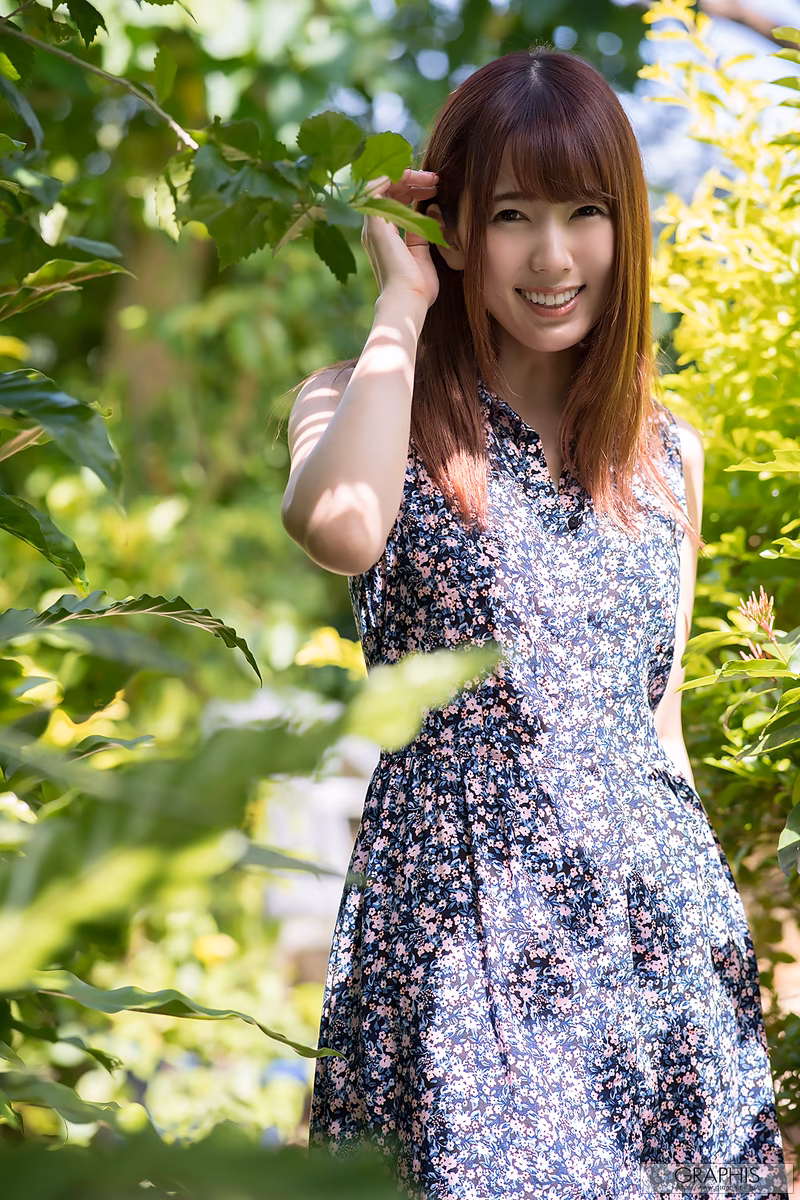 HATANO Yui (波多野結衣) Voluptuous Woman foto 3