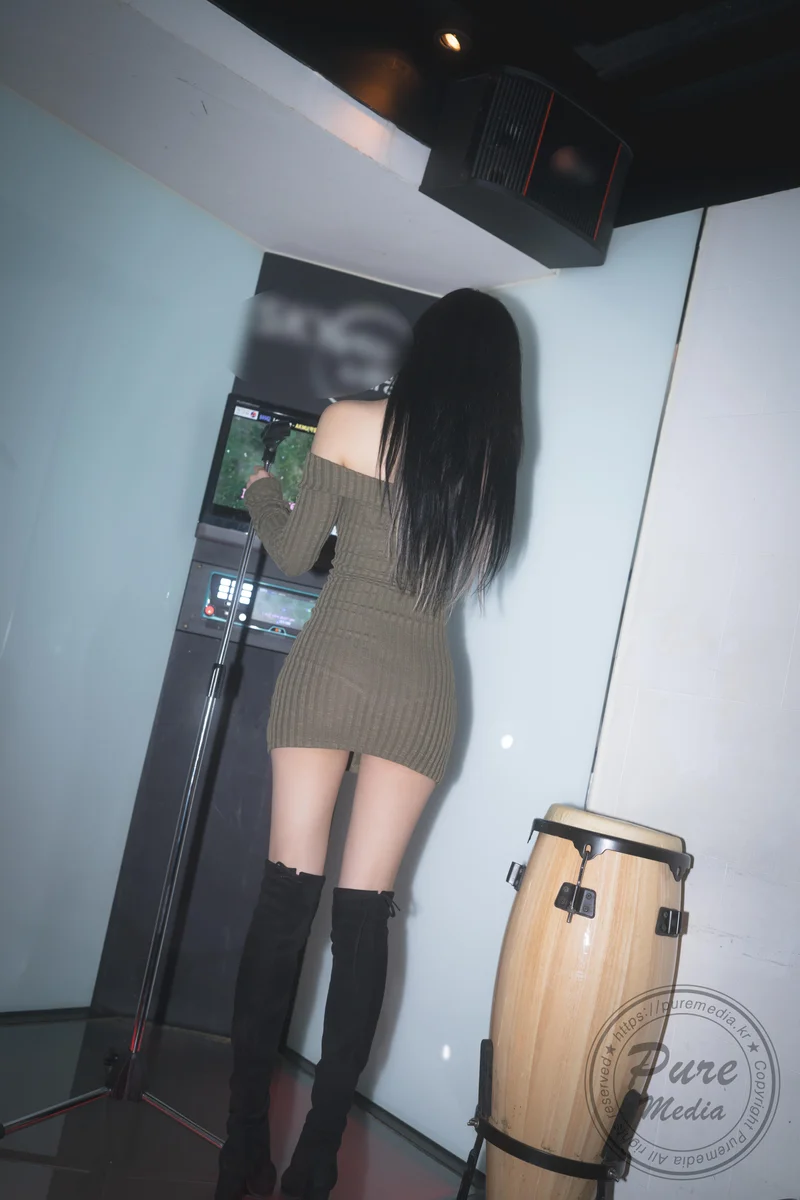 Hina (히나) Black Out Slutty Girl Vol.0206 第 68 张图片