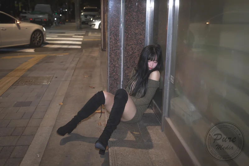 Hina (히나) Black Out Slutty Girl Vol.0206 第 177 張圖片