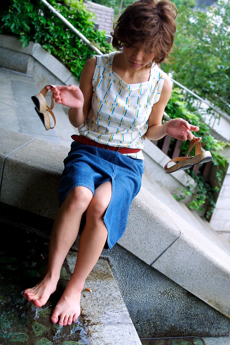 Hitomi Hasegawa 長谷川瞳 Nude Fever foto 26