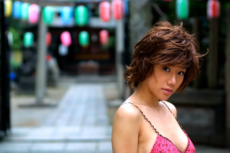 Hitomi Hasegawa 長谷川瞳 Nude Fever photo 59