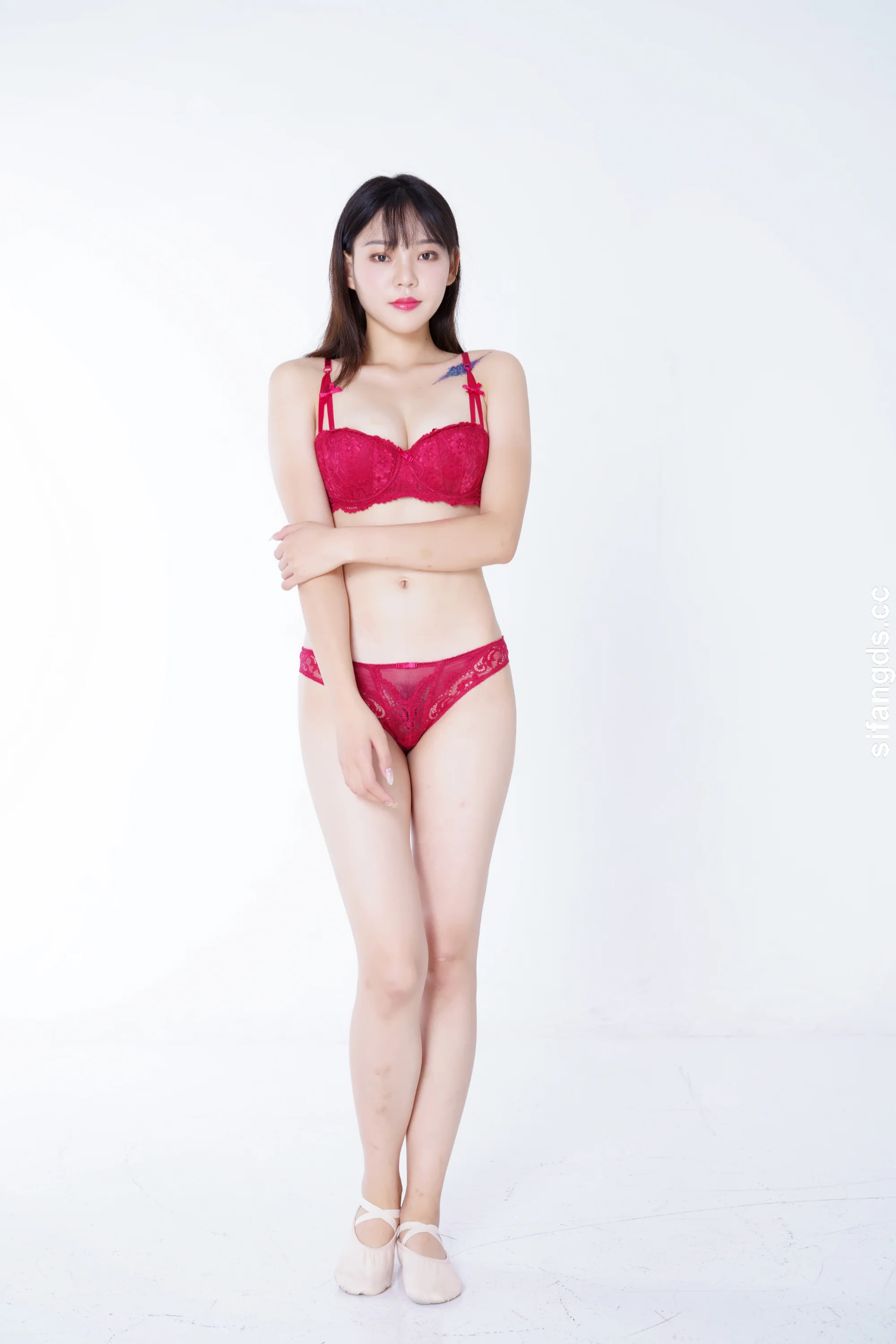 杨雪欣