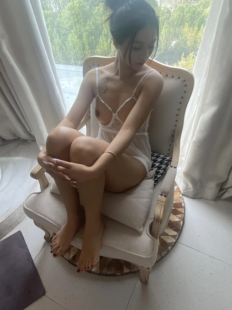 Chinese Model 七七 Private Nude Photo Set photo 401