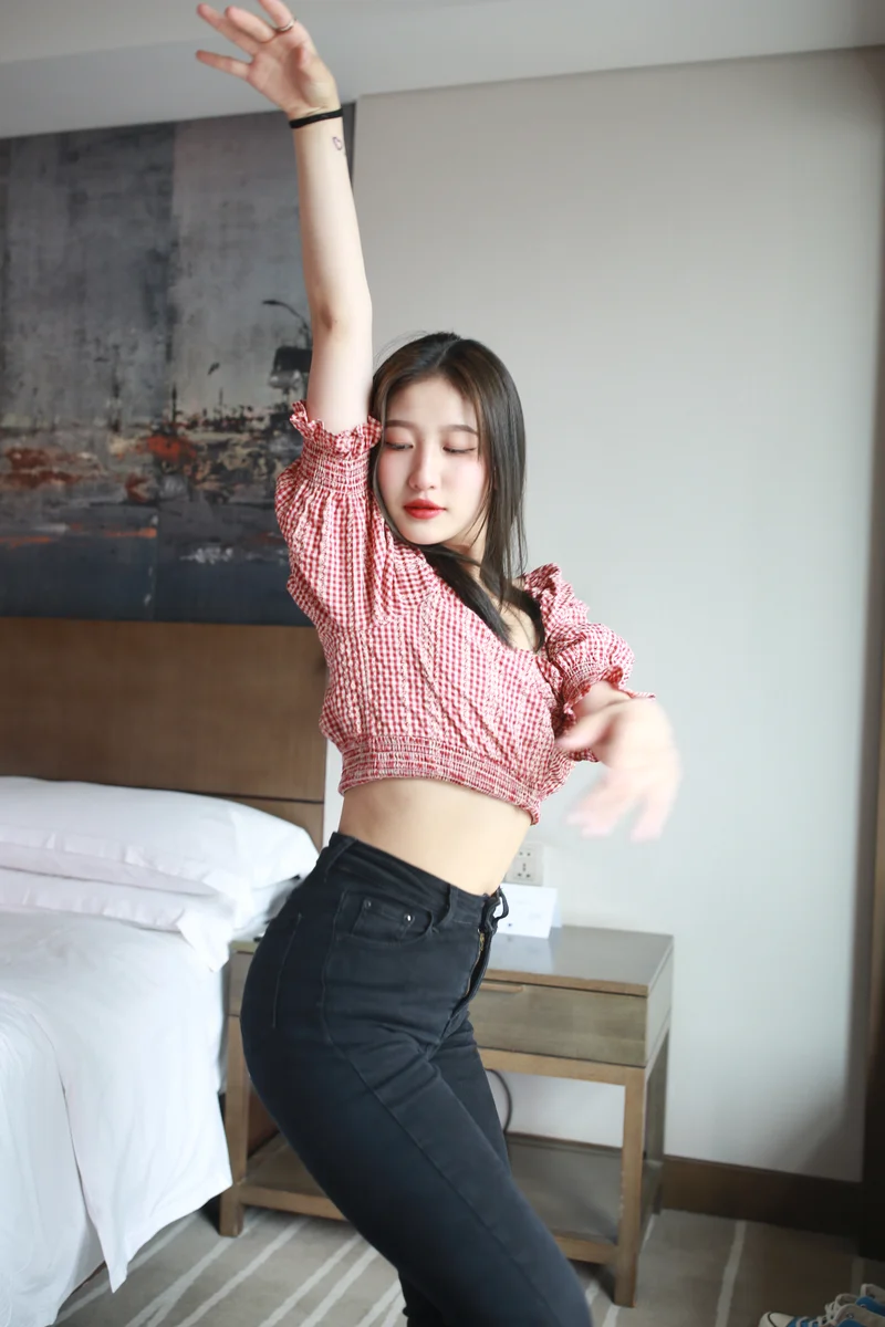 Chinese Model 彤彤 Private Nude Photo Set photo 101