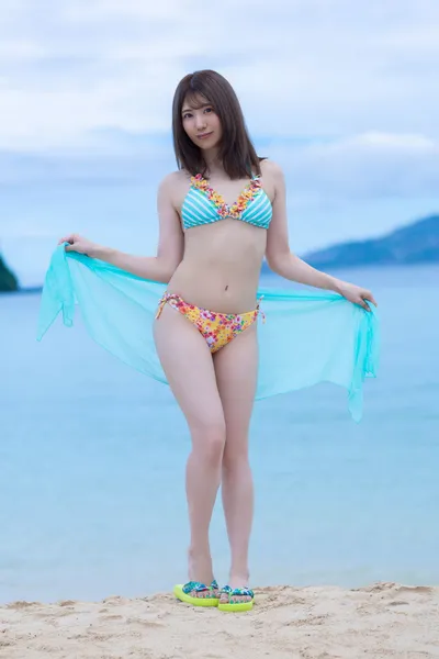 山岸逢花 One wheel of love