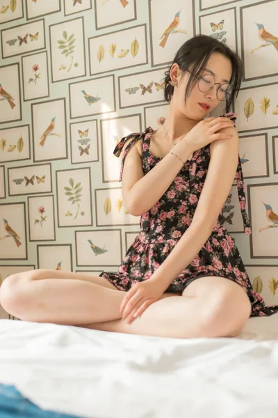 Page 3 | Chinese Model 曼冰 Private Nude Photo Set