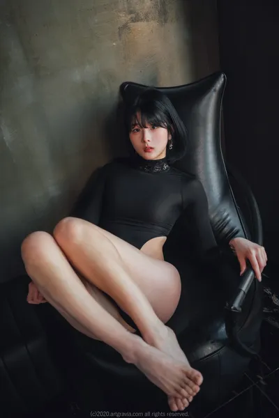 Isabella Jang Joo (장주) Vol.162