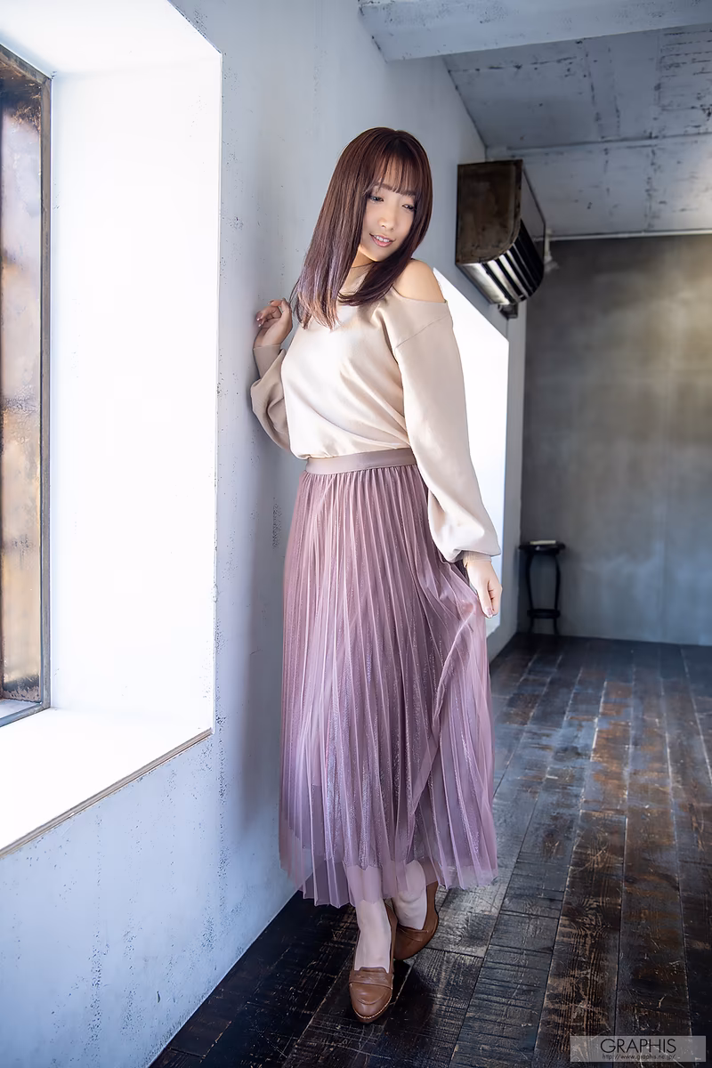 KAMI Anna (加美杏奈) Angel Smile photo 2