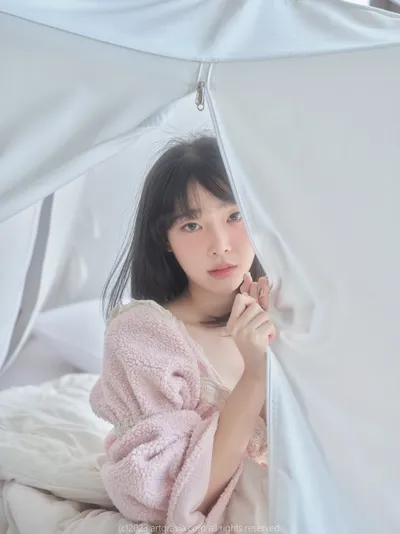 Kang Inkyung 姜仁卿 강인경 Vol.537