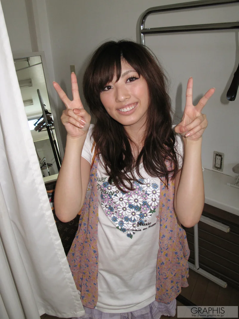 KAZUKI Yuuri (香月悠里) First Gravure รูปภาพ 109