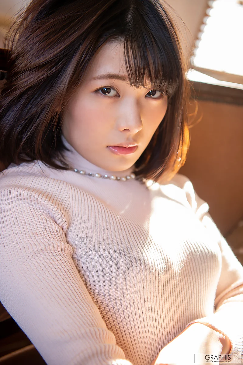 KOIZUMI Hinata (小泉ひなた) First Gravure larawan 63