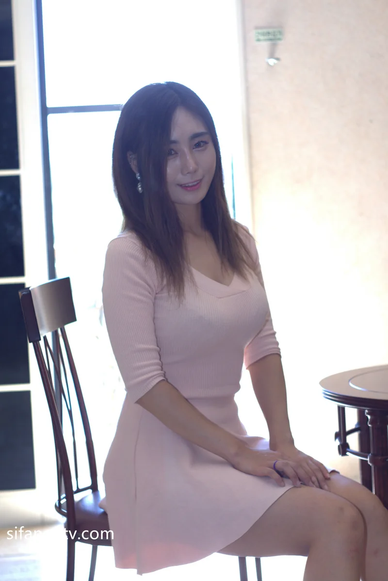 Chinese Model 罗熙 Private Nude Photo Set photo 1