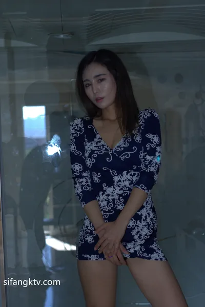 Page 13 | Chinese Model 罗熙 Private Nude Photo Set