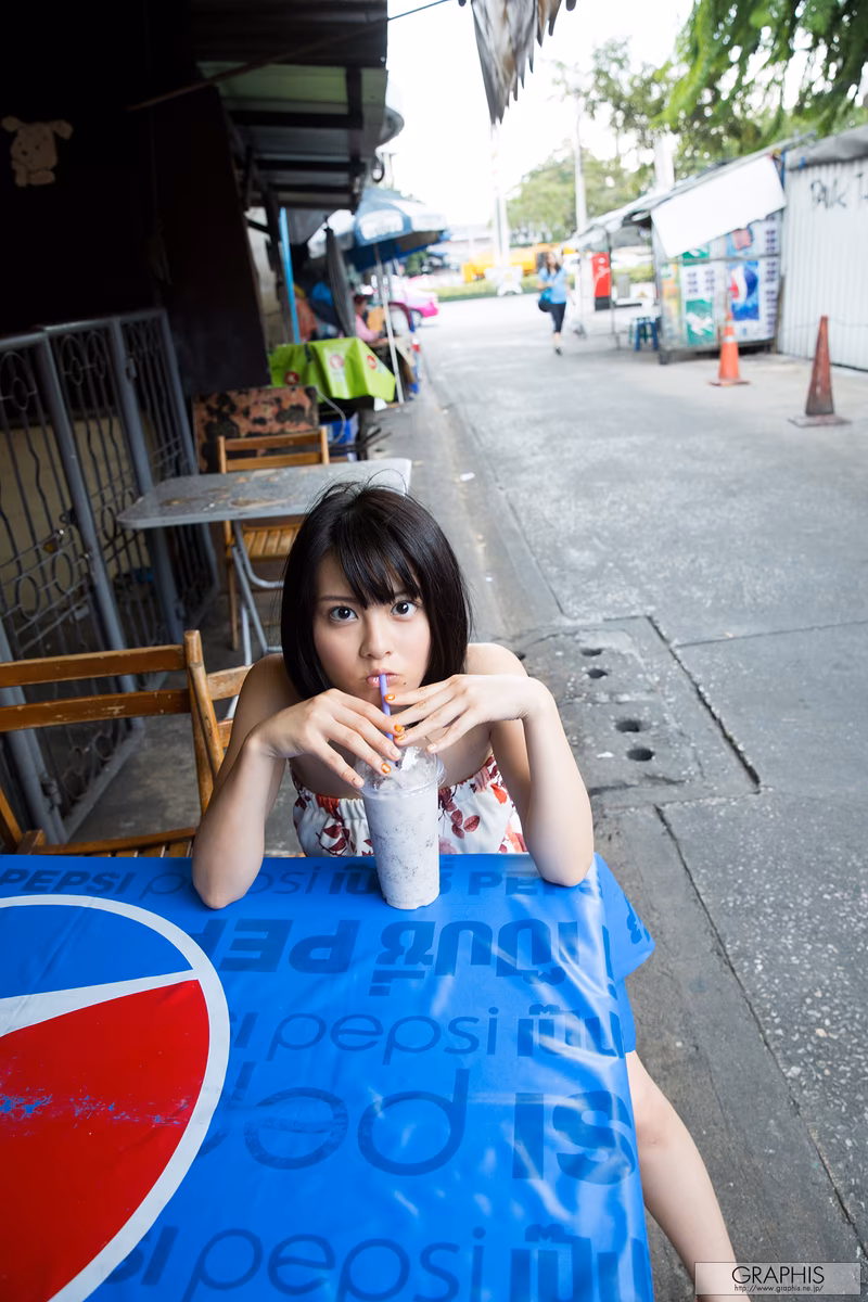 MATSUOKA China (松岡ちな) DAISUKE! foto 2