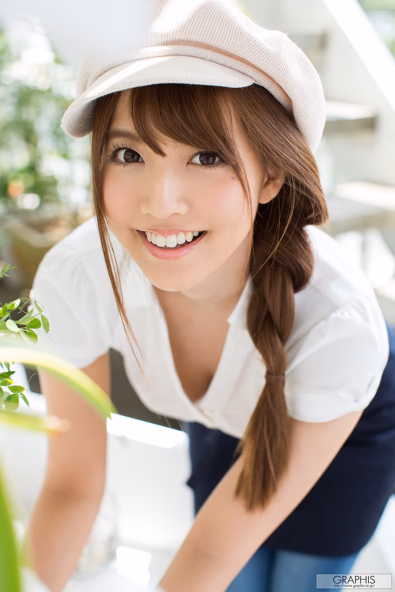 MIKAMI Yua (三上 悠亜) Divine Sprout รูปภาพ 6