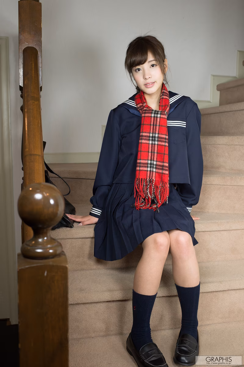 MOMONOGI Kana (桃乃木かな) Thanksgiving photo 5