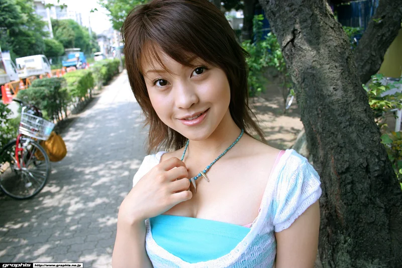 MOTOMURA Ayumi (元村歩美) First Gravure ảnh 2