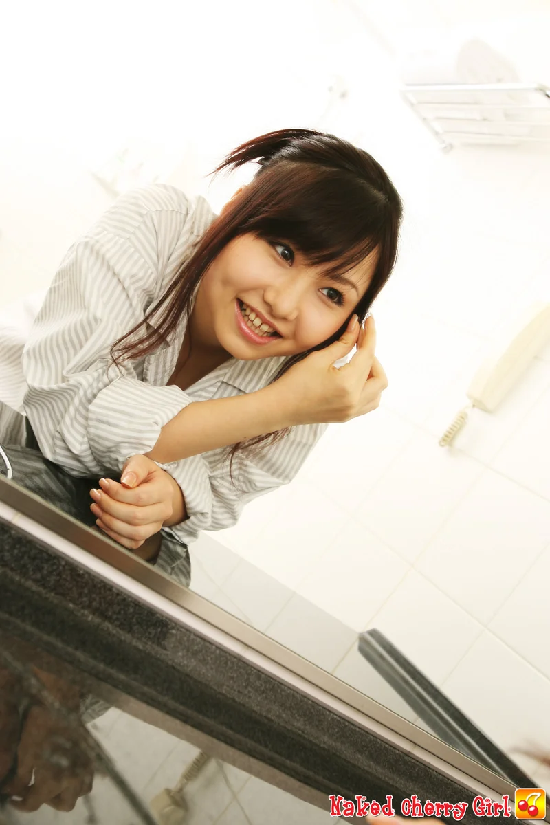 月川早来 Naked Cherry Girl รูปภาพ 82