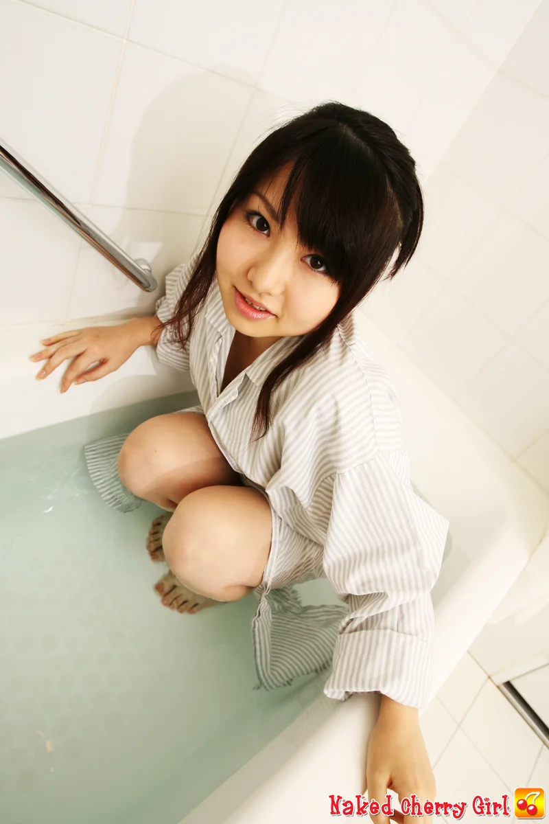 月川早来 Naked Cherry Girl รูปภาพ 88
