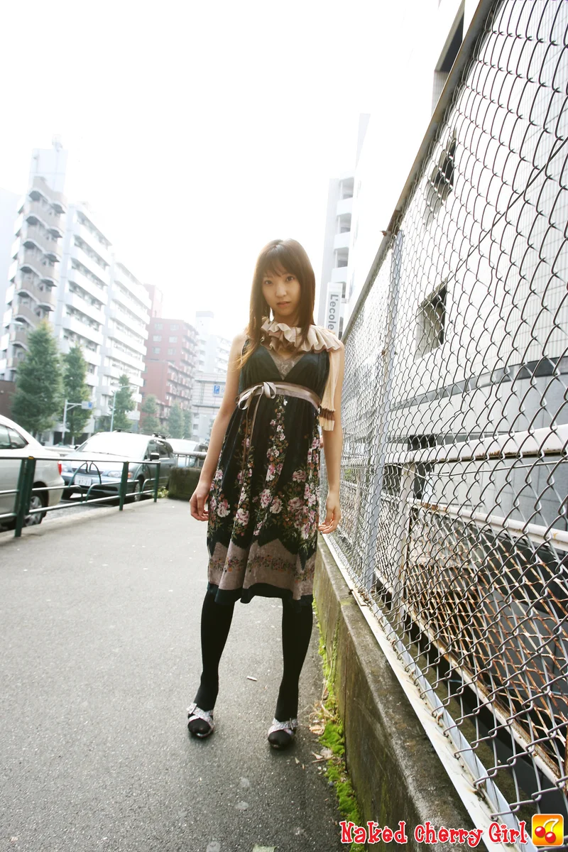 藤崎麗梨 (Reiri Fujisaki) 寫真集 第 32 張圖片