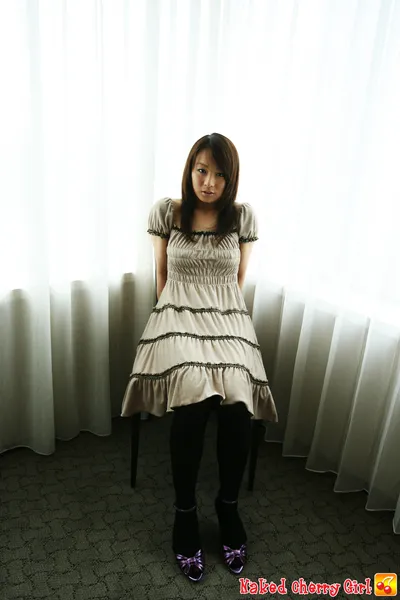 桜亜美利 Naked Cherry Girl