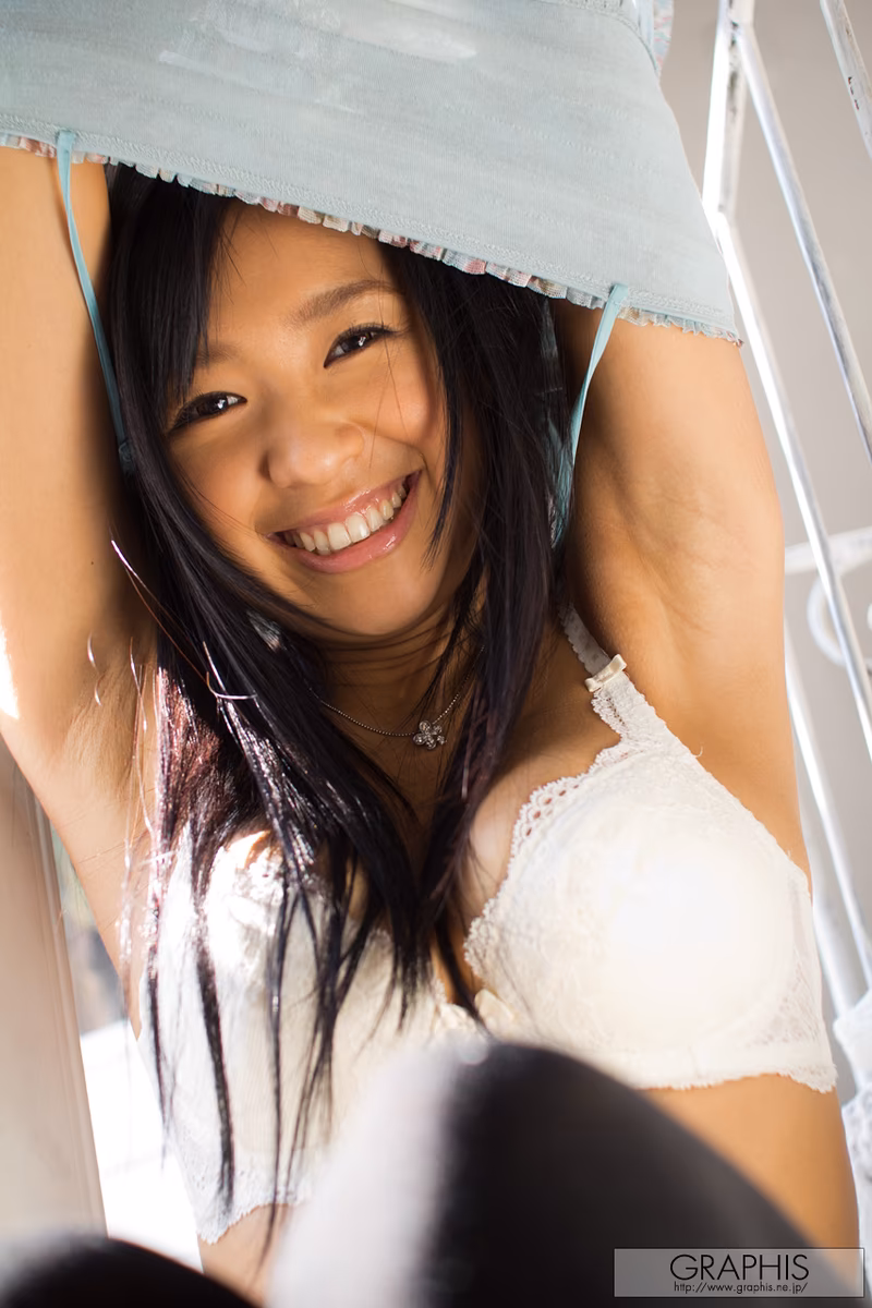 OGURA Nana (小仓奈々) GLAMOROUS BODY 写真 10