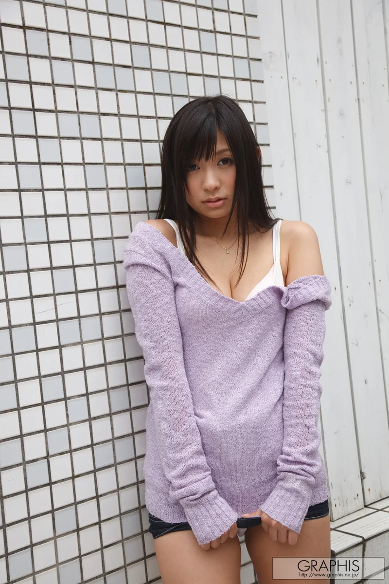 OGURA Nana (小倉奈々) August 2011 Calendar รูปภาพ 16