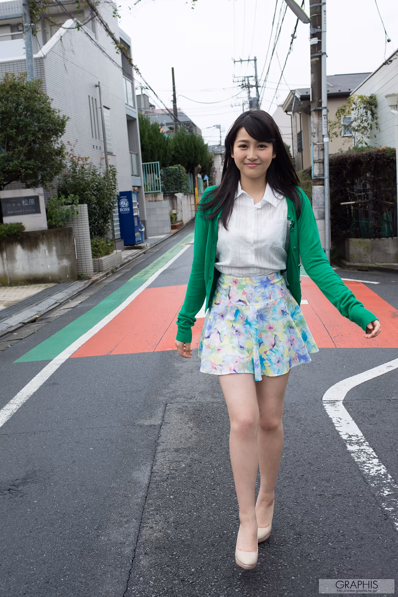ONODERA Risa (小野寺梨紗) About Her 사진 2