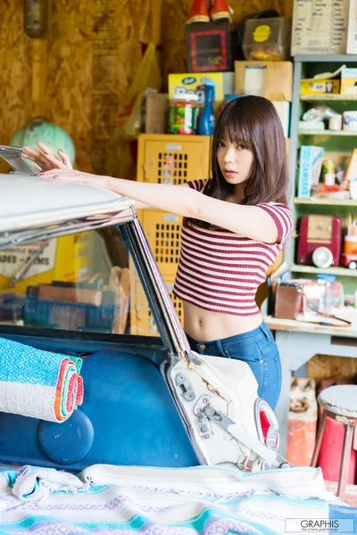 OOTORI Kaname (凰かなめ) First Gravure