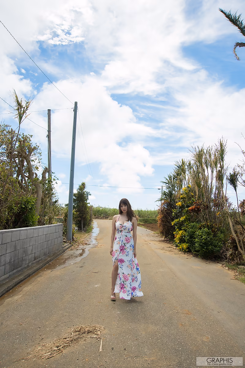 RION (莉音) Carry On фото 5
