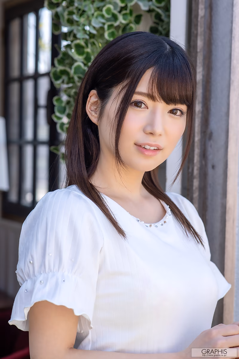 SAKURABA Nodoka (桜羽のどか) Olhos Claros larawan 3