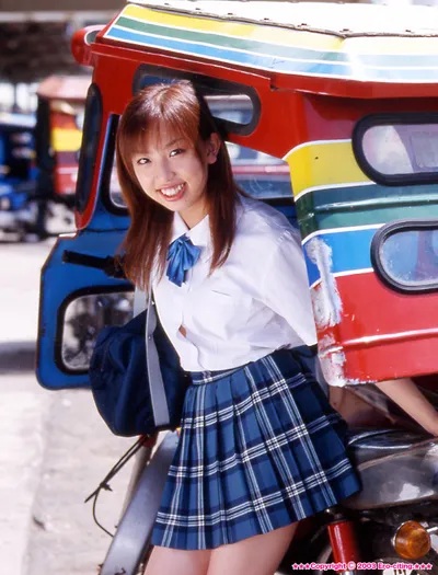 Page 2 | Sayaka Miura 三浦沙耶香