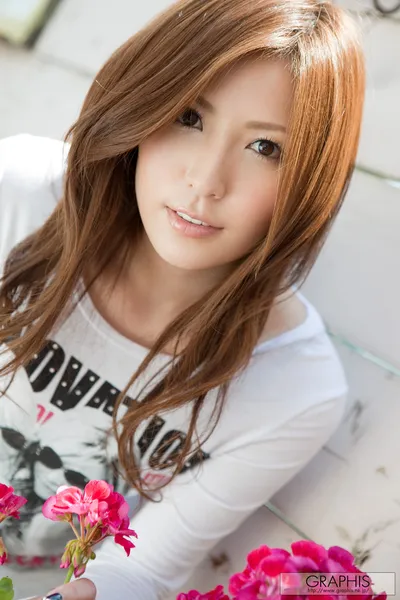 SHIINA Yuna (椎名ゆな) January 2010 Calendar