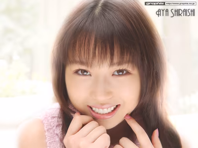 白石绫婴儿娃娃