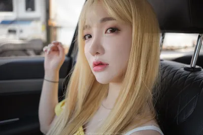 Son Ye Eun (손예은) Vol.173