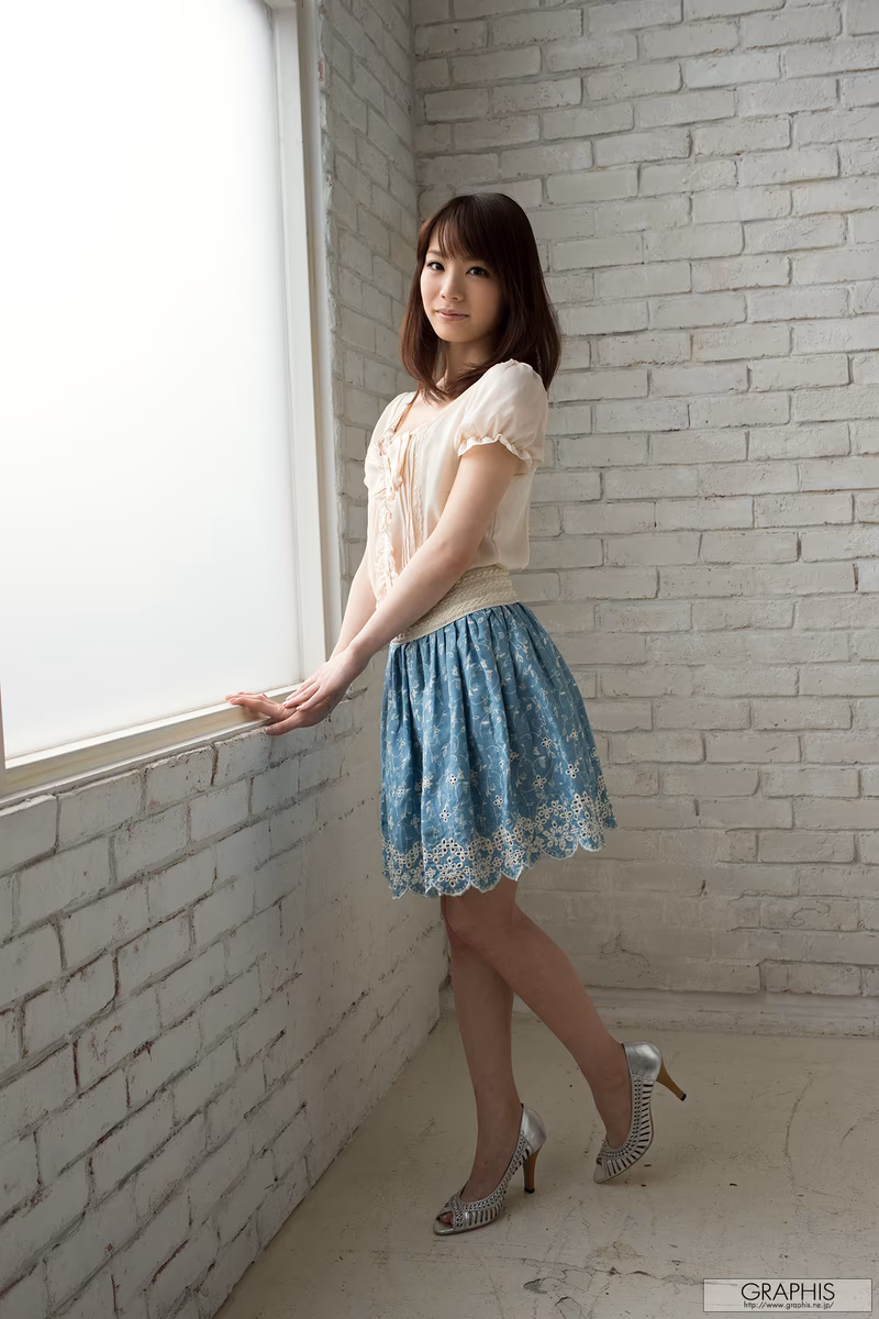 SUZUMURA Airi (鈴村あいり) Quietly 사진 2