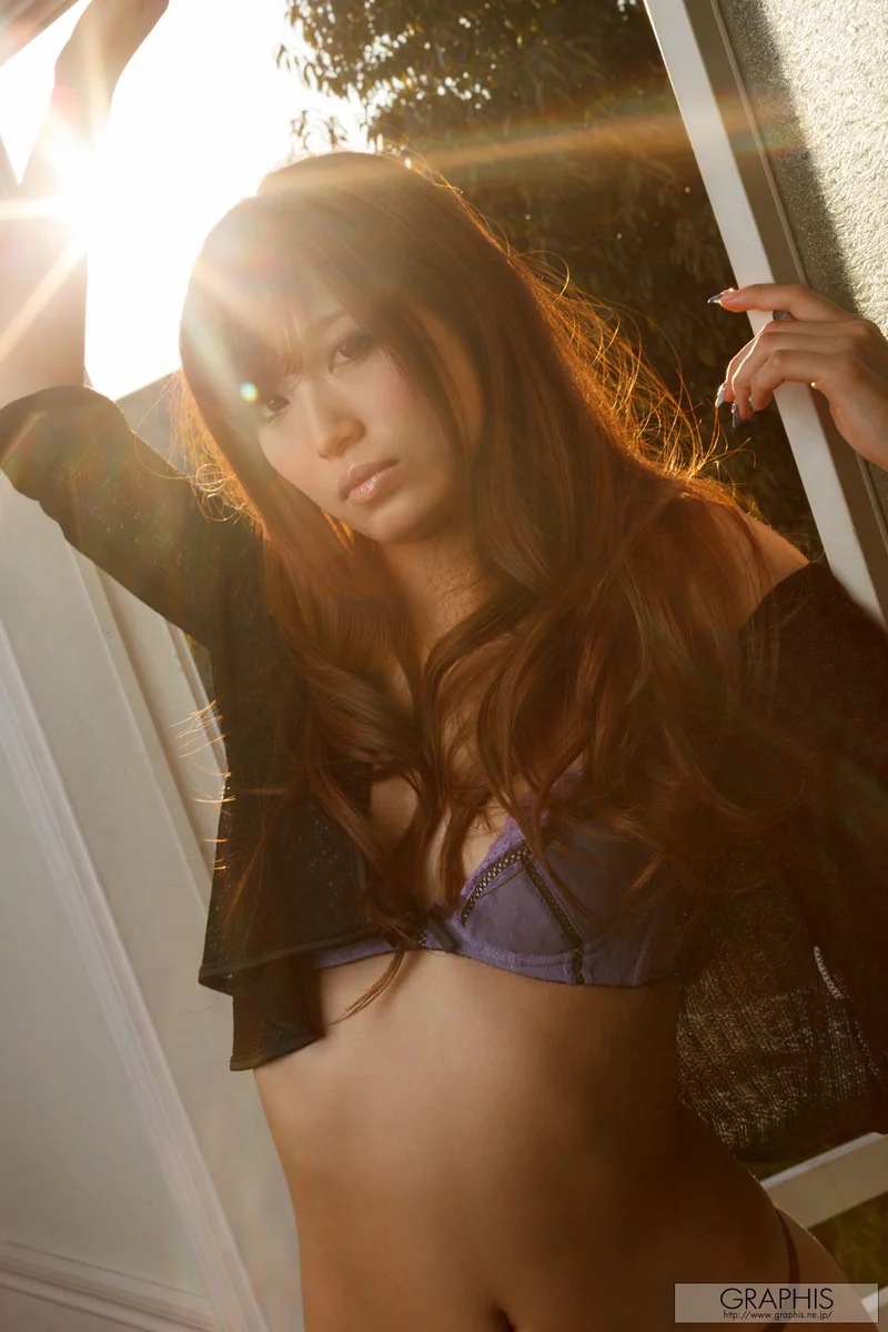 TACHIBANA Harumi (立花はるみ) First Gravure foto 104
