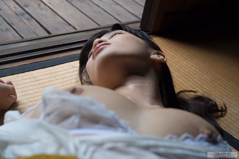 TAKAHASHI Shouko (高橋しょう子) Noble bomb photo 22