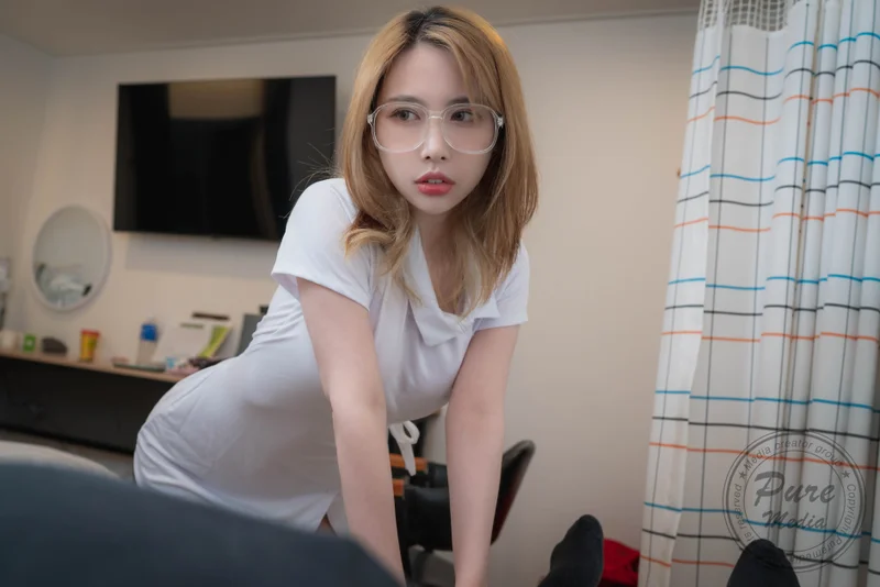 Uhye (이유혜) Fainted Nurse Vol.0124 ảnh 19