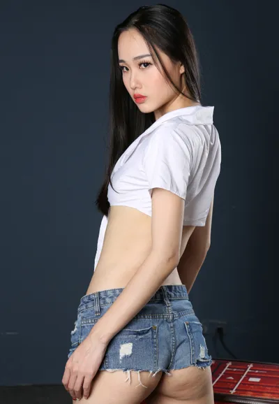 Page 8 | Chinese Model 贝拉 Private Nude Photo Set