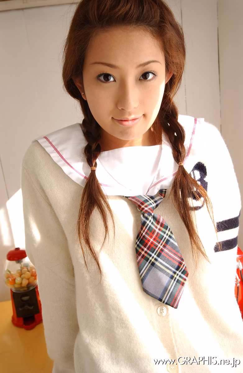 YOSHIZAKI Nao (吉崎直緒) Enhanced holiday foto 5